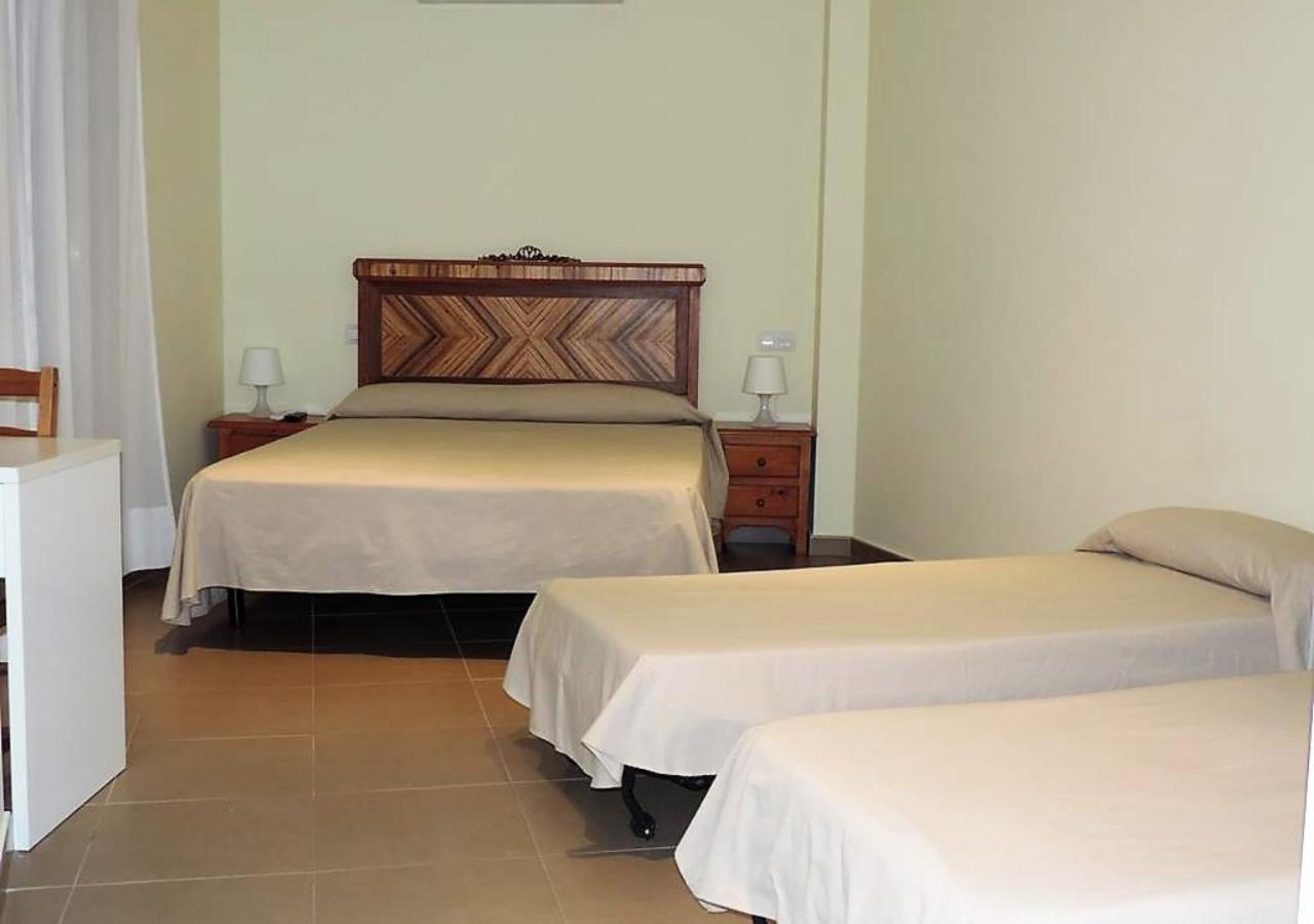 Hostal La Placeta Arbeca 외부 사진